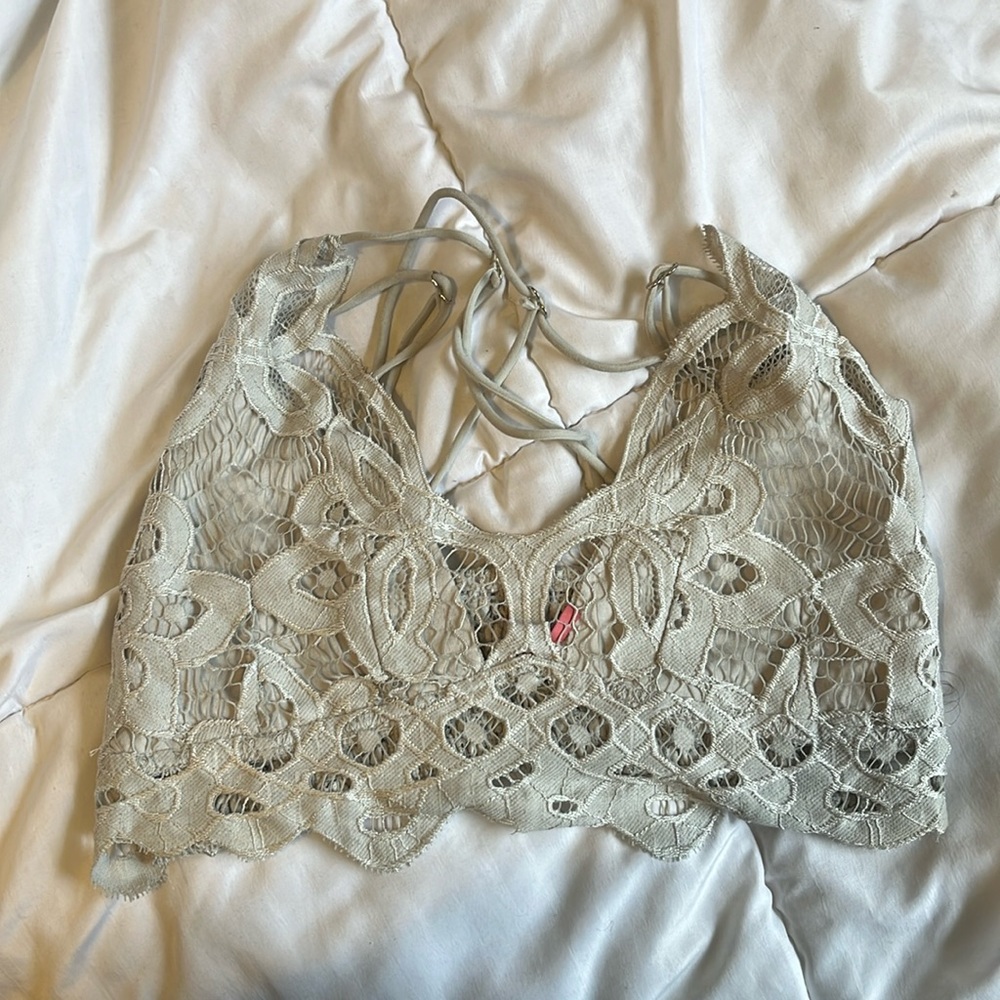 Francesca’s lace bralette